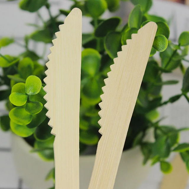 Eco-Certified Biodegradable Carbonized Bamboo Knife - Sustainable Disposable Cutlery Made in China