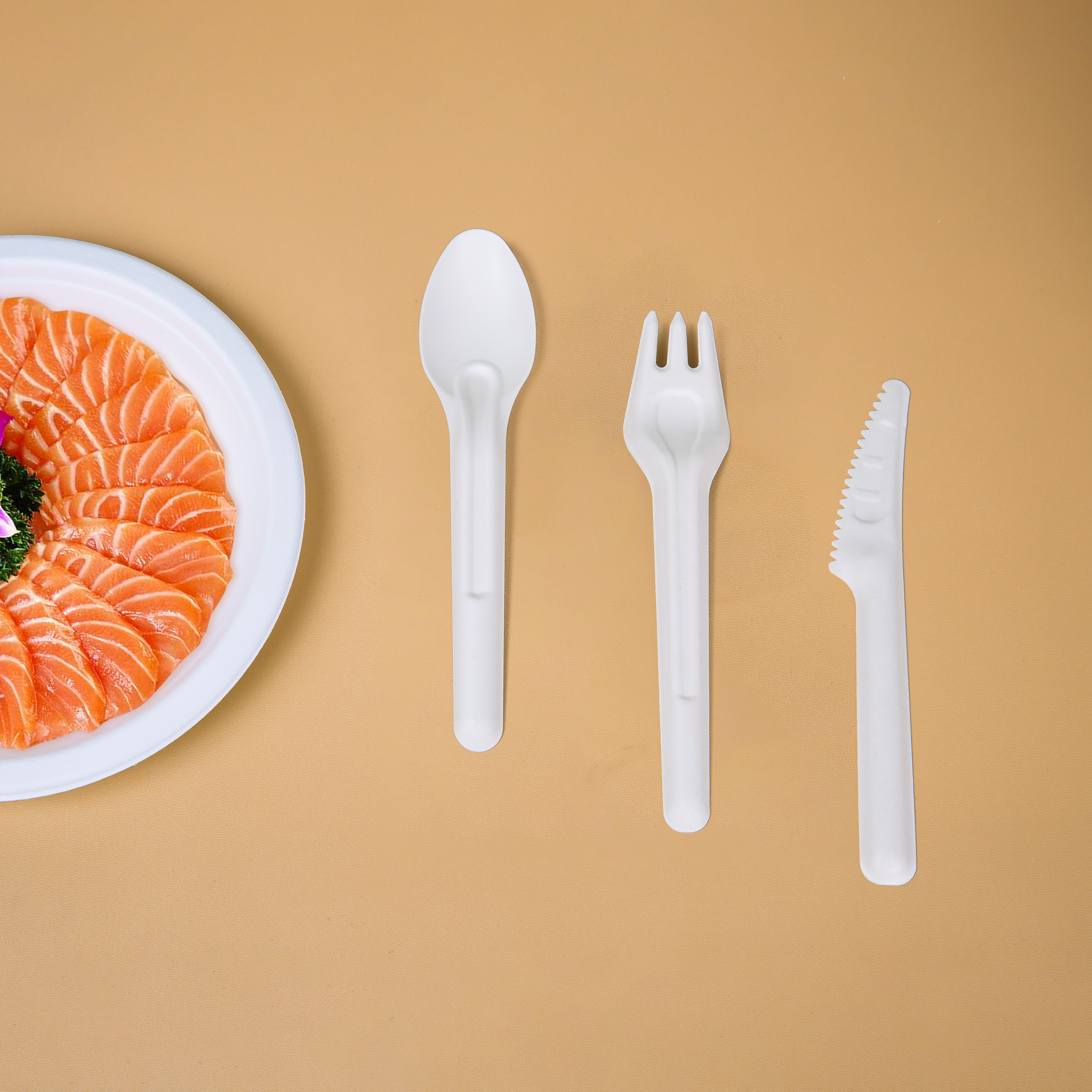 Environmentally Friendly Biodegradable Pulp Molded Sugarcane Knives Forks Spoons