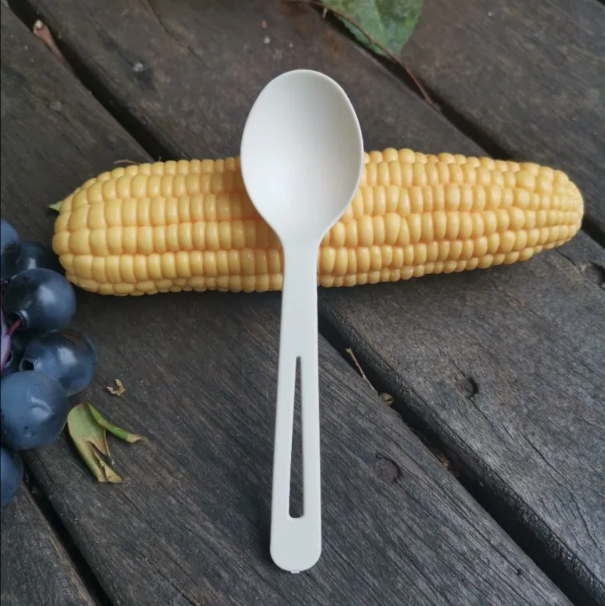 Eco-Friendly Disposable Utensils – Degradable Forks, Knives, Spoons for Parties